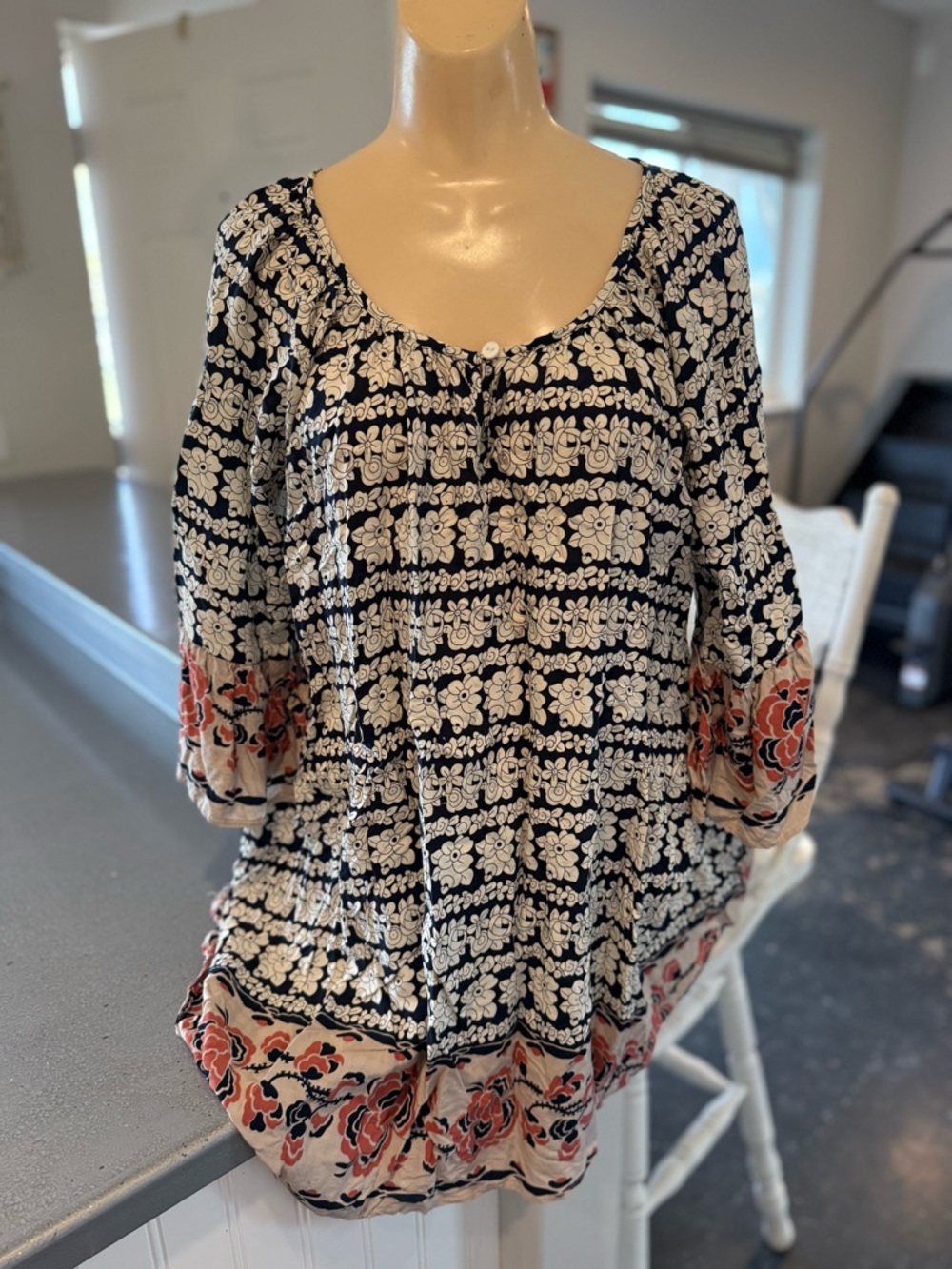 Floral Border Print Scoop Neck Women's Tunic Top - Picture 2 of 4